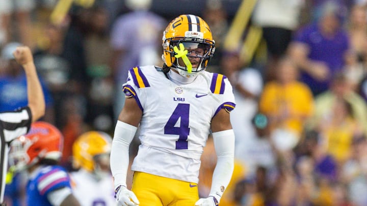 Sep 13, 2025; Baton Rouge, Louisiana, USA; LSU Tigers cornerback Mansoor Delane (4) reacts to Florida Gators quarterback DJ Lagway (not pictured) making an incomplete pass during the first half at Tiger Stadium. Mandatory Credit: Stephen Lew-Imagn Images Sep 13, 2025; Baton Rouge, Louisiana, USA; LSU Tigers cornerback Mansoor Delane (4) reacts to Florida Gators quarterback DJ Lagway (not pictured) making an incomplete pass during the first half at Tiger Stadium. Mandatory Credit: Stephen Lew-Imagn Images