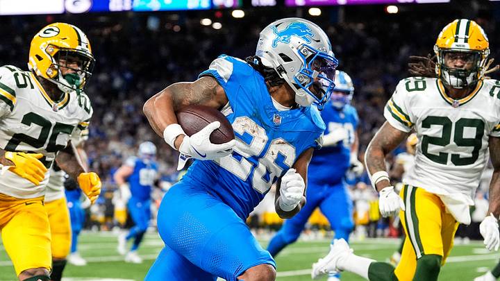 Detroit Lions running back Jahmyr Gibbs runs for a first down against the Green Bay Packers last year. Detroit Lions running back Jahmyr Gibbs runs for a first down against the Green Bay Packers last year.