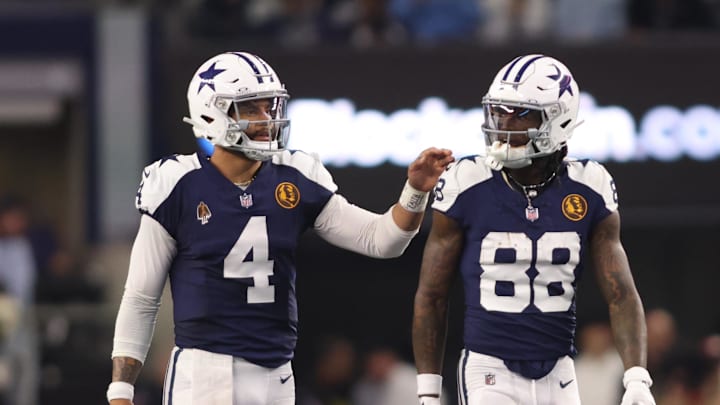 Dallas Cowboys wide receiver CeeDee Lamb and quarterback Dak Prescott during the game against the Washington Commanders.