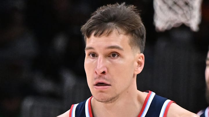 Bogdan Bogdanovic #10 of the Los Angeles Clippers dribbles against the Atlanta Hawks.