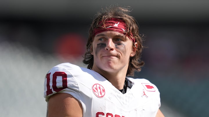 Oklahoma Sooners quarterback John Mateer (10) Oklahoma Sooners quarterback John Mateer (10)