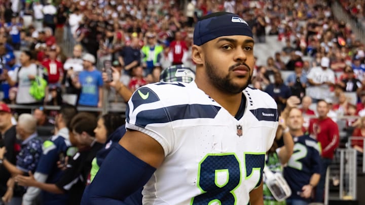 Dec 8, 2024; Glendale, Arizona, USA; Seattle Seahawks tight end Noah Fant (87) against the Arizona Cardinals at State Farm Stadium. Mandatory Credit: Mark J. Rebilas-Imagn Images Dec 8, 2024; Glendale, Arizona, USA; Seattle Seahawks tight end Noah Fant (87) against the Arizona Cardinals at State Farm Stadium. Mandatory Credit: Mark J. Rebilas-Imagn Images