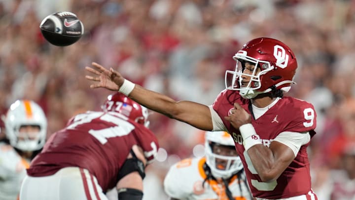 Oklahoma Sooners quarterback Michael Hawkins Jr. Oklahoma Sooners quarterback Michael Hawkins Jr.