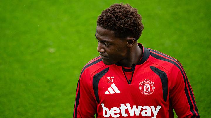 Kobbie Mainoo has played 103 of 180 minutes this season.