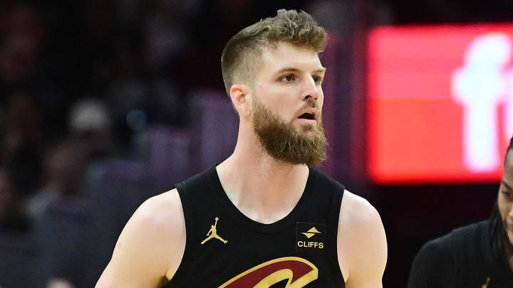 Cleveland Cavaliers forward Dean Wade (32) Cleveland Cavaliers forward Dean Wade (32)