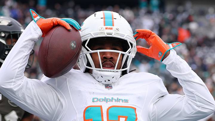 Miami Dolphins wide receiver Jaylen Waddle