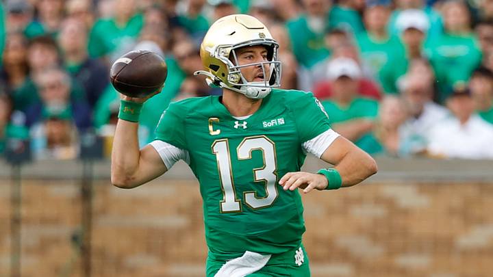 Notre Dame quarterback CJ Carr Notre Dame quarterback CJ Carr