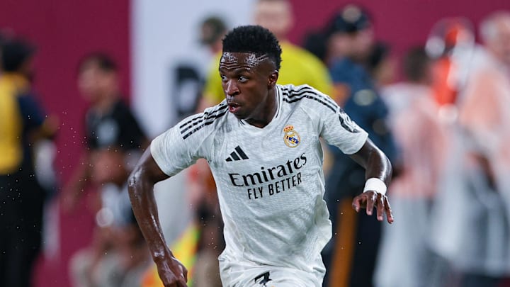  Aug 3, 2024; East Rutherford, NJ, USA; Real Madrid forward Vinicius Junior (7) in action during the second half against Barcelona at MetLife Stadium. Mandatory Credit: Vincent Carchietta-Imagn Images 