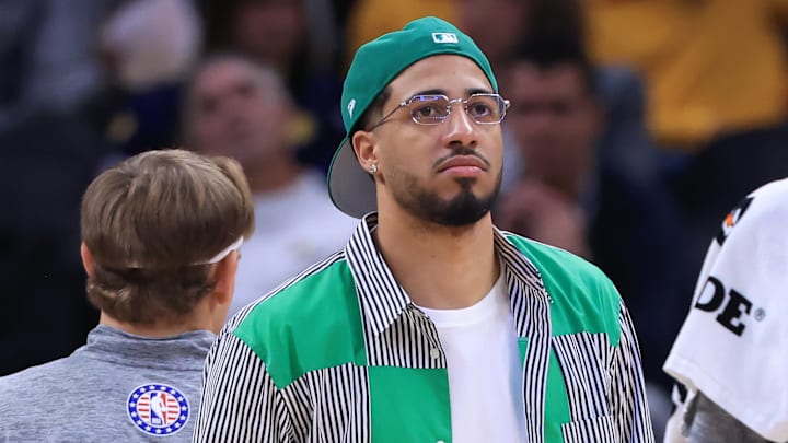 Indiana Pacers guard Tyrese Haliburton (0) on the sidelines against the Brooklyn Nets.