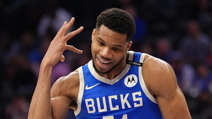 Milwaukee Bucks forward Giannis Antetokounmpo (34) reacts against the Philadelphia 76ers in the fourth quarter at Wells Fargo Center. April 3, 2025.