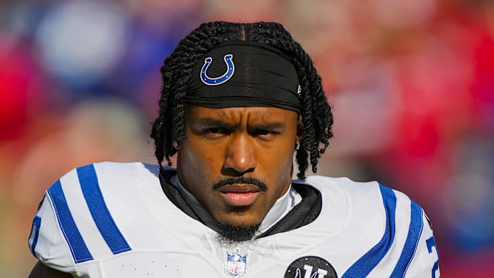 Indianapolis Colts safety Nick Cross during warmups