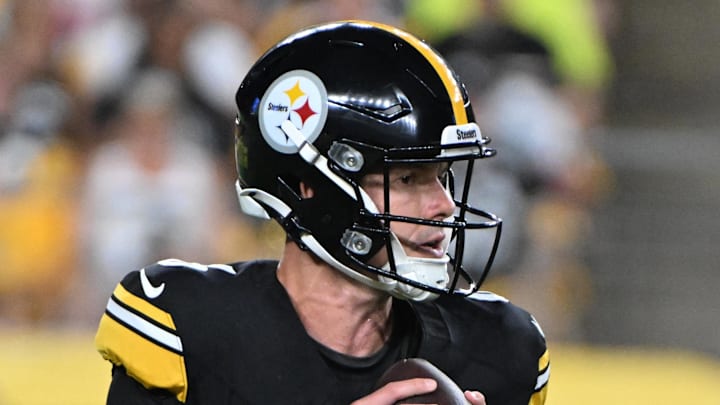 Aug 16, 2025; Pittsburgh, Pennsylvania, USA; Pittsburgh Steelers quarterback Logan Woodside (6) looks to pass against the Tampa Bay Buccaneers during the second half at Acrisure Stadium. Mandatory Credit: Barry Reeger-Imagn Images
