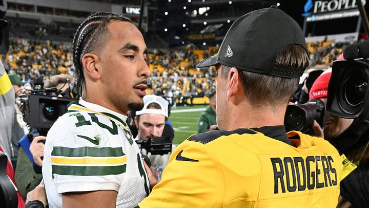 Pittsburgh Steelers quarterback Aaron Rodgers (8) greets Green Bay Packers quarterback Jordan Love (10) Pittsburgh Steelers quarterback Aaron Rodgers (8) greets Green Bay Packers quarterback Jordan Love (10)