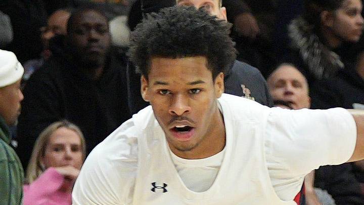 Stepinac’s Jasiah Jervis (25) during game against Iona during CHSAA AA quarterfinal at Fordham University in the Bronx March 1, 2026. Stepinac won the game 67-51. Stepinac’s Jasiah Jervis (25) during game against Iona during CHSAA AA quarterfinal at Fordham University in the Bronx March 1, 2026. Stepinac won the game 67-51.