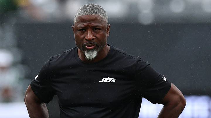 New York Jets head coach Aaron Glenn New York Jets head coach Aaron Glenn