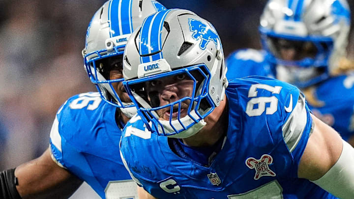 Detroit Lions defensive end Aidan Hutchinson (97).