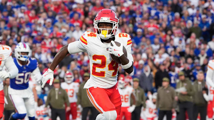 Nov 2, 2025; Orchard Park, New York, USA; Kansas City Chiefs running back Brashard Smith (24) runs the ball in the first quarter against the Buffalo Bills at Highmark Stadium. Mandatory Credit: Gregory Fisher-Imagn Images Nov 2, 2025; Orchard Park, New York, USA; Kansas City Chiefs running back Brashard Smith (24) runs the ball in the first quarter against the Buffalo Bills at Highmark Stadium. Mandatory Credit: Gregory Fisher-Imagn Images