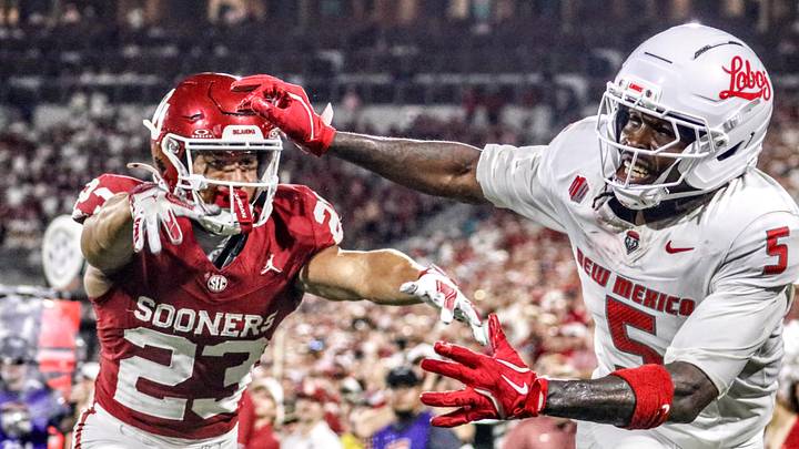 Oklahoma cornerback Eli Bowen defends a pass intended for New Mexico's Troy Omeire. Oklahoma cornerback Eli Bowen defends a pass intended for New Mexico's Troy Omeire.