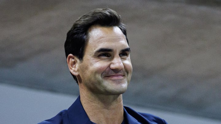 Roger Federer watches the US Open