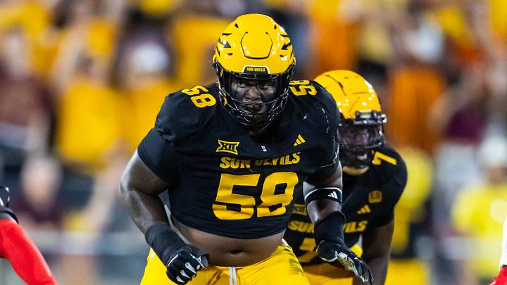 Oct 25, 2025; Tempe, Arizona, USA; Arizona State Sun Devils offensive lineman Max Iheanachor (58) against the Houston Cougars at Mountain America Stadium. Mandatory Credit: Mark J. Rebilas-Imagn Images Oct 25, 2025; Tempe, Arizona, USA; Arizona State Sun Devils offensive lineman Max Iheanachor (58) against the Houston Cougars at Mountain America Stadium. Mandatory Credit: Mark J. Rebilas-Imagn Images