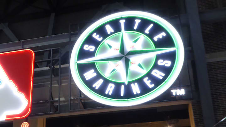 Seattle Mariners logos help set the scene in the Seattle Terrace dining and shopping area of the Flight of Dreams complex in Japan.

636747024810893983-20-Seattle-Mariners-logos-help-set-the-scene-in-Seattle-Terrace-dining-and-shoppoig-area-of-the-Flight-of-Dreams-complex-in-Japan.-Photo-Harriet-Baskas.JPG