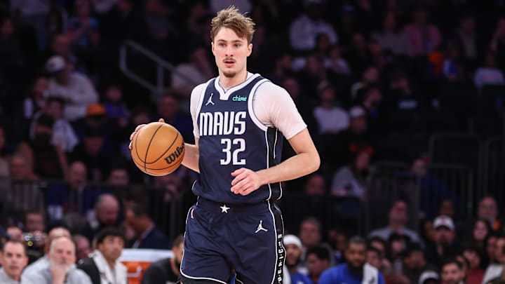 Jan 19, 2026; New York, New York, USA; Dallas Mavericks forward Cooper Flagg (32) brings the ball upcourt against the New York Knicks during the fourth quarter at Madison Square Garden. Mandatory Credit: Wendell Cruz-Imagn Images Jan 19, 2026; New York, New York, USA; Dallas Mavericks forward Cooper Flagg (32) brings the ball upcourt against the New York Knicks during the fourth quarter at Madison Square Garden. Mandatory Credit: Wendell Cruz-Imagn Images