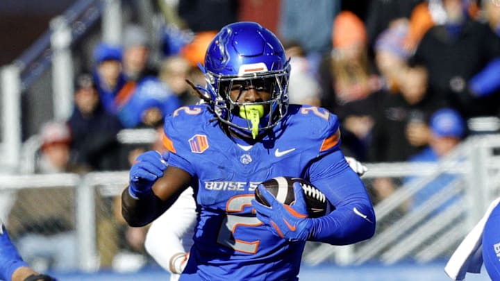 Nov 29, 2024; Boise, Idaho, USA; Boise State Broncos running back Ashton Jeanty (2) during the second half against the Oregon State Beavers at Albertsons Stadium.  Boise State defeats Oregon State 34-18. Mandatory Credit: Brian Losness-Imagn Images

