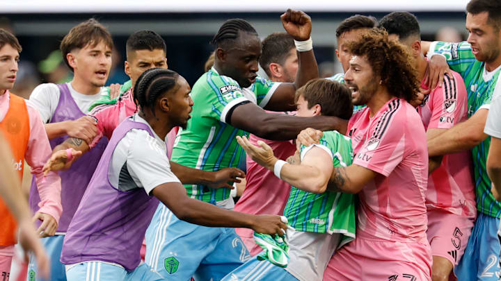 Inter Miami and Seattle Sounders plyers got into a scuffle following the final whistle on Sunday night. 