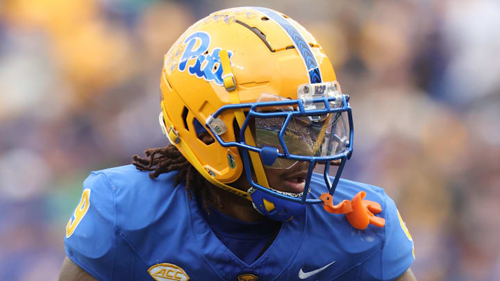 Nov 15, 2025; Pittsburgh, Pennsylvania, USA;  Pittsburgh Panthers linebacker Kyle Louis (9) in action against the Notre Dame Fighting Irish during the first quarter at Acrisure Stadium. Mandatory Credit: Charles LeClaire-Imagn Images