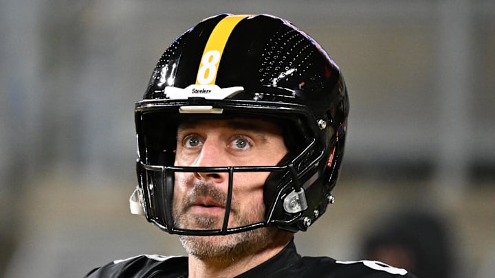 Pittsburgh Steelers quarterback Aaron Rodgers Pittsburgh Steelers quarterback Aaron Rodgers