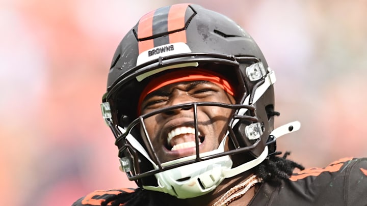 Sep 21, 2025; Cleveland, Ohio, USA; Cleveland Browns running back Quinshon Judkins (10) celebrates after scoring a touchdown against the Green Bay Packers during the fourth quarter at Huntington Bank Field. Mandatory Credit: Ken Blaze-Imagn Images Sep 21, 2025; Cleveland, Ohio, USA; Cleveland Browns running back Quinshon Judkins (10) celebrates after scoring a touchdown against the Green Bay Packers during the fourth quarter at Huntington Bank Field. Mandatory Credit: Ken Blaze-Imagn Images