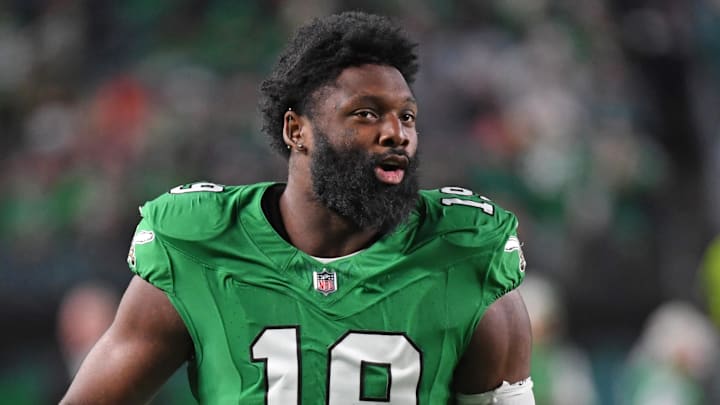 Nov 3, 2024; Philadelphia, Pennsylvania, USA; Philadelphia Eagles linebacker Josh Sweat (19) against the Jacksonville Jaguars at Lincoln Financial Field. Mandatory Credit: Eric Hartline-Imagn Images