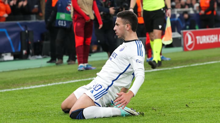 Roony Bardghji en C1 contre Manchester United