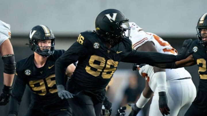 Sydnor looks to return to full health in his second season at Vanderbilt.
