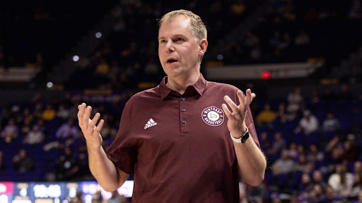 Winthrop Eagles coach Mark Prosser against the LSU Tigers at Pete Maravich Assembly Center. 