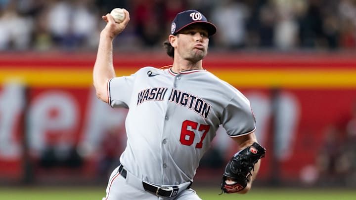May 30, 2025; Phoenix, Arizona, USA; Washington Nationals pitcher Kyle Finnegan against the Arizona Diamondbacks at Chase Field. May 30, 2025; Phoenix, Arizona, USA; Washington Nationals pitcher Kyle Finnegan against the Arizona Diamondbacks at Chase Field.