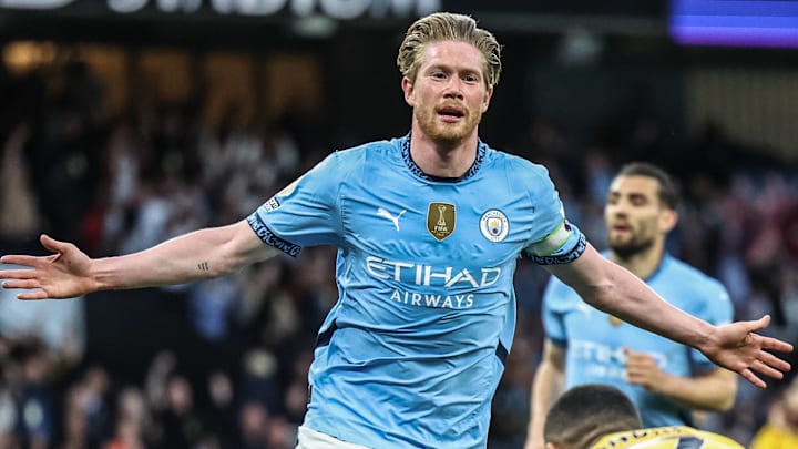 Manchester City are suddenly only three points behind Arsenal. Manchester City are suddenly only three points behind Arsenal.