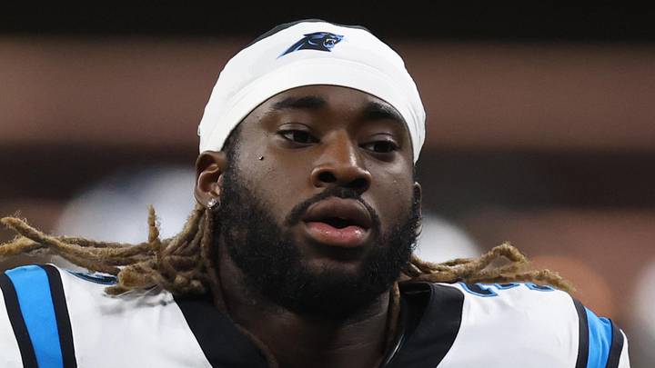 Carolina Panthers outside linebacker Princely Umanmielen 