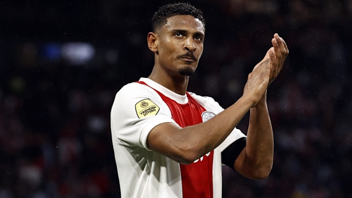 Sébastien Haller a signé pour le Borussia Dortmund.