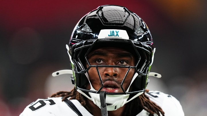 Nov 23, 2025; Glendale, Arizona, USA; Jacksonville Jaguars running back LeQuint Allen Jr. (36) looks on before the game against the Arizona Cardinals at State Farm Stadium. Mandatory Credit: Joe Camporeale-Imagn Images Nov 23, 2025; Glendale, Arizona, USA; Jacksonville Jaguars running back LeQuint Allen Jr. (36) looks on before the game against the Arizona Cardinals at State Farm Stadium. Mandatory Credit: Joe Camporeale-Imagn Images