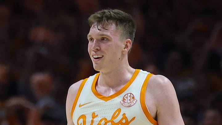 Tennessee Volunteers guard Dalton Knecht (3) reacts to a play against the Auburn Tigers during the second half at Thompson-Boling Arena at Food City Center on February 28, 2024.