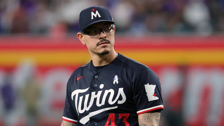Jun 21, 2026; Phoenix, Arizona, USA; Minnesota Twins pitcher Anthony Banda against the Arizona Diamondbacks at Chase Field. Mandatory Credit: Mark J. Rebilas-Imagn Images