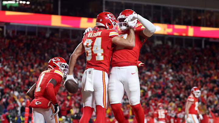 Jan 26, 2025; Kansas City, MO, USA; Kansas City Chiefs wide receiver Justin Watson (84) reacts after making a catch for a two point conversion against the Buffalo Bills during the second half in the AFC Championship game at GEHA Field at Arrowhead Stadium. Mandatory Credit: Mark J. Rebilas-Imagn Images Jan 26, 2025; Kansas City, MO, USA; Kansas City Chiefs wide receiver Justin Watson (84) reacts after making a catch for a two point conversion against the Buffalo Bills during the second half in the AFC Championship game at GEHA Field at Arrowhead Stadium. Mandatory Credit: Mark J. Rebilas-Imagn Images