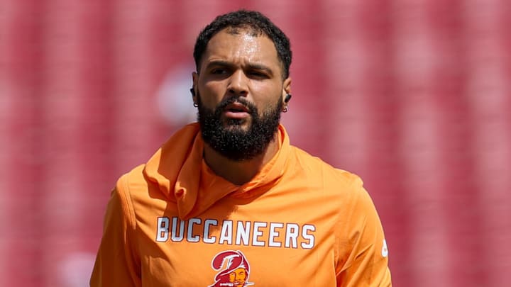Sep 21, 2025; Tampa, Florida, USA; Tampa Bay Buccaneers wide receiver Mike Evans (13) warms up before a game against the New York Jets at Raymond James Stadium. Mandatory Credit: Nathan Ray Seebeck-Imagn Images Sep 21, 2025; Tampa, Florida, USA; Tampa Bay Buccaneers wide receiver Mike Evans (13) warms up before a game against the New York Jets at Raymond James Stadium. Mandatory Credit: Nathan Ray Seebeck-Imagn Images
