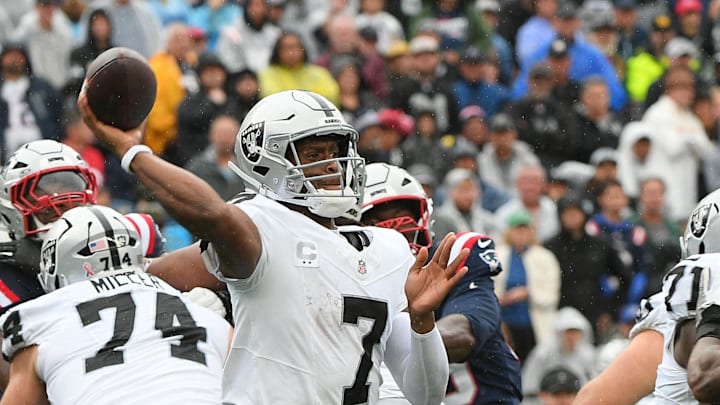 Sep 7, 2025; Foxborough, Massachusetts, USA; Las Vegas Raiders quarterback Geno Smith (7) drops back to pass against the New England Patriots during the second half at Gillette Stadium. Mandatory Credit: Bob DeChiara-Imagn Images Sep 7, 2025; Foxborough, Massachusetts, USA; Las Vegas Raiders quarterback Geno Smith (7) drops back to pass against the New England Patriots during the second half at Gillette Stadium. Mandatory Credit: Bob DeChiara-Imagn Images
