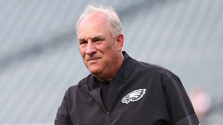Philadelphia Eagles defensive coordinator Vic Fangio