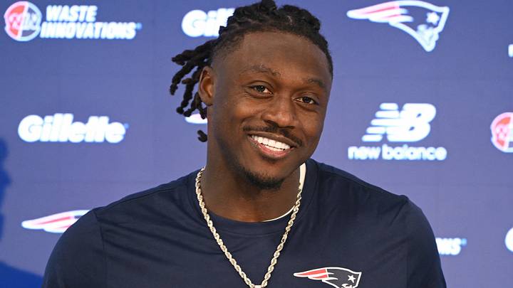 New England Patriots wide receiver AJ Brown