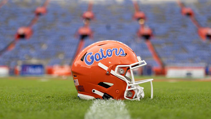 A Florida Gators walk-on tight end is transitioning to a role as a student coach.