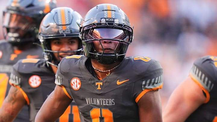 Tennessee Volunteers - defensive back Colton Hood