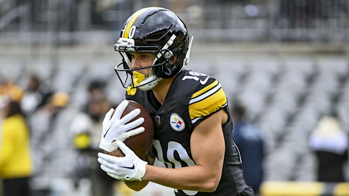 Oct 12, 2025; Pittsburgh, Pennsylvania, USA; Pittsburgh Steelers wide receiver Roman Wilson (10) warms up before the game at Acrisure Stadium. Mandatory Credit: Barry Reeger-Imagn Images